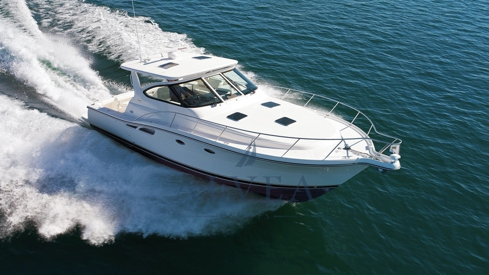 Tiara 4200 Hardtop